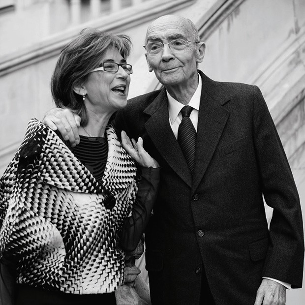 Pilar e o marido em Madri em 2009  (Foto: Reprodução)