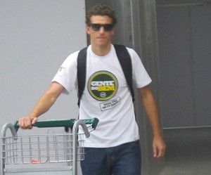 Feijão tem apresentação no Fla adiada, e Elano faz exames no Ninho