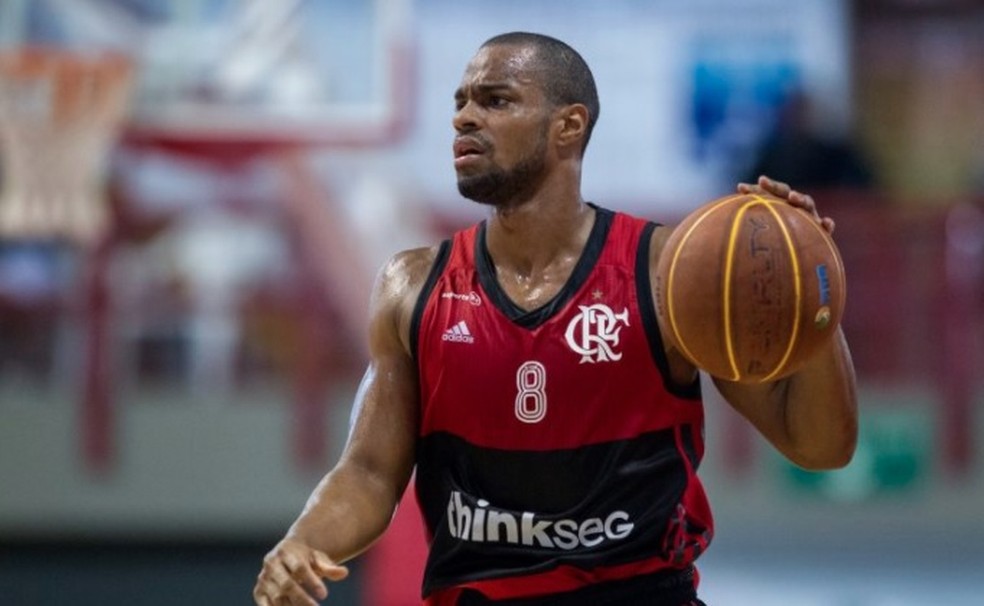 David Cubillan jogou pela primeira vez no Brasil nesta temporada e não deve ficar no Flamengo (Foto: LNB)