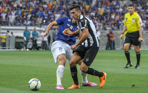 Dátolo diz que pressão do clássico de Minas é a mesma de um Boca x River