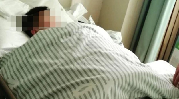 Menino de 11 anos teve testículos e pênis cortados (Foto: Reprodução/7news)