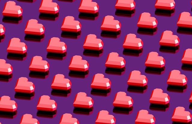Seamless pattern of low poly red hearts on purple background filling the frame (Foto: Getty Images)