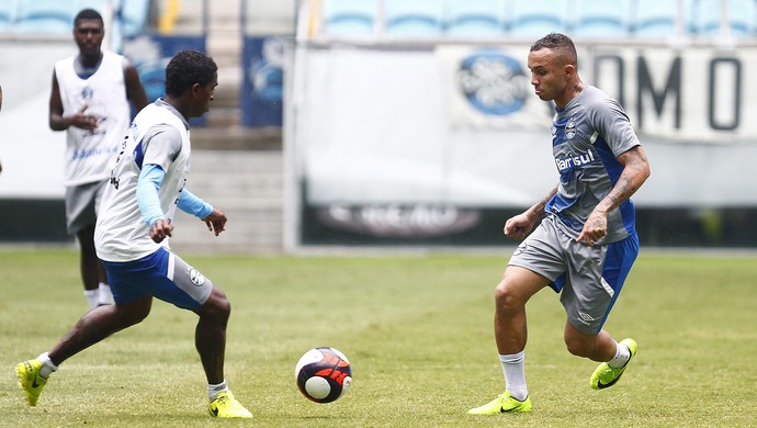 Everton começa como titular contra o Passo Fundo e espera firmar de vez