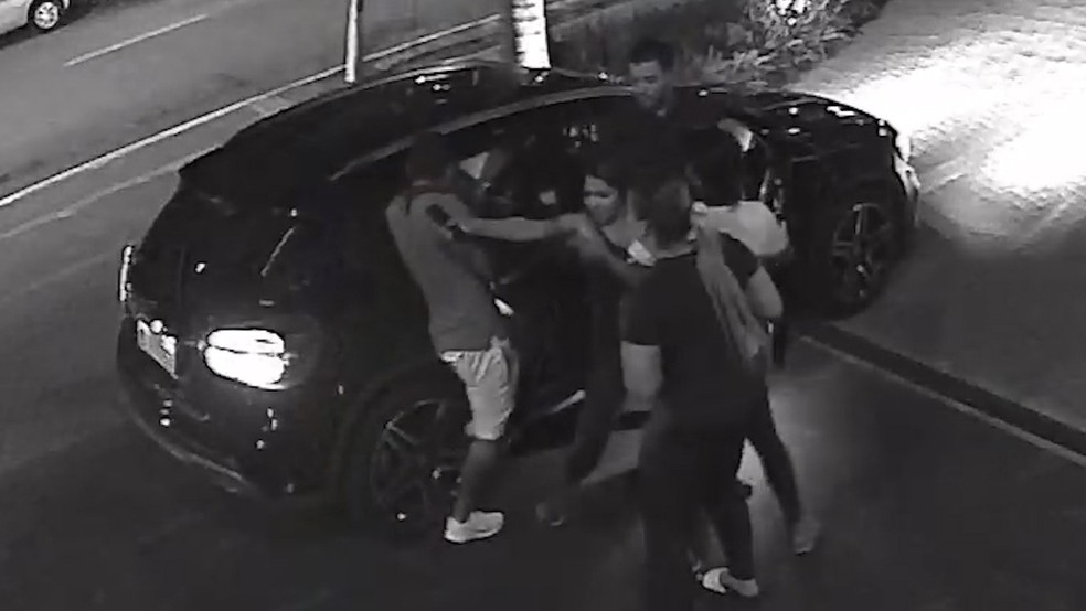 Polícia conclui inquérito e inocenta Dudu de acusação de agressão à ex-mulher