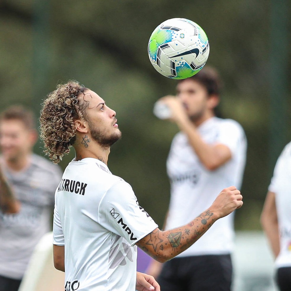 Guga deu os primeiros passos no futsal carioca — Foto: Pedro Souza/Atlético-MG 