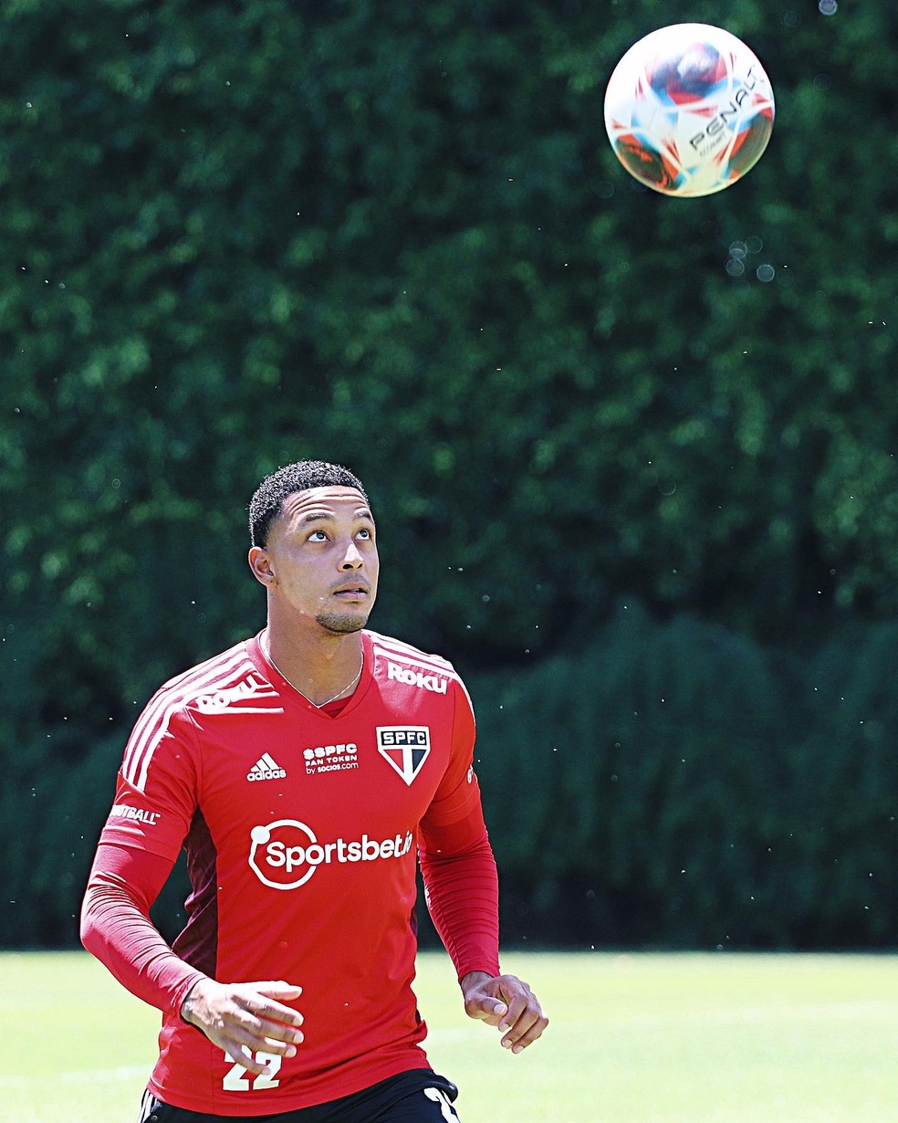 David em treino do São Paulo — Foto: Divulgação