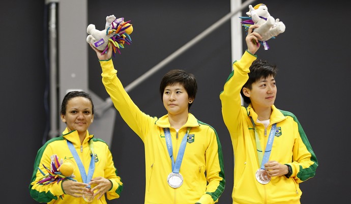 Ligia Silvia, Caroline Kumahara e  Lin Gui tênis de mesa pan-americano (Foto: Geoff Burke/Reuters)