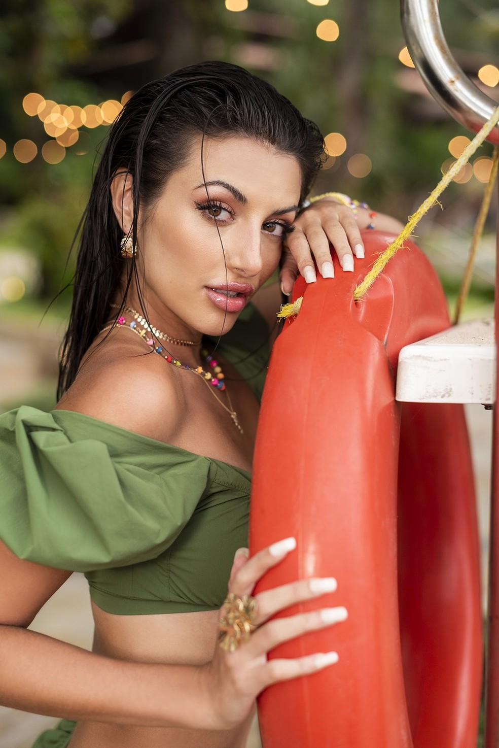 Anaju Dorigon tamb&eacute;m investe em pe&ccedil;as coloridas  &mdash; Foto: D&ecirc;ssa Pires/Gshow