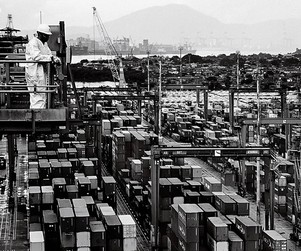 Operador de portainer: a nova lei dificulta a ascensão via treinamento para o cargo mais desejado do porto (Foto: Alexandre Severo)