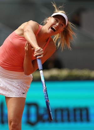 Sharapova vence Wozniacki nas quartas de final do WTA de madri (Foto: Getty Images)
