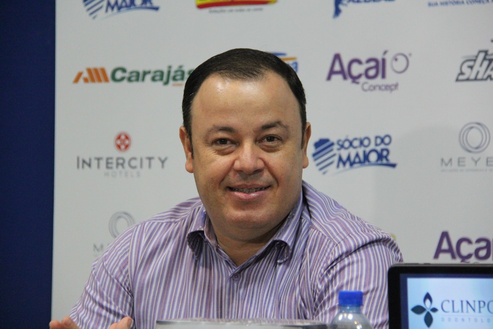 Fabiano Melo está confiante num possível acerto com o Corinthians — Foto: Denison Roma/GloboEsporte.com