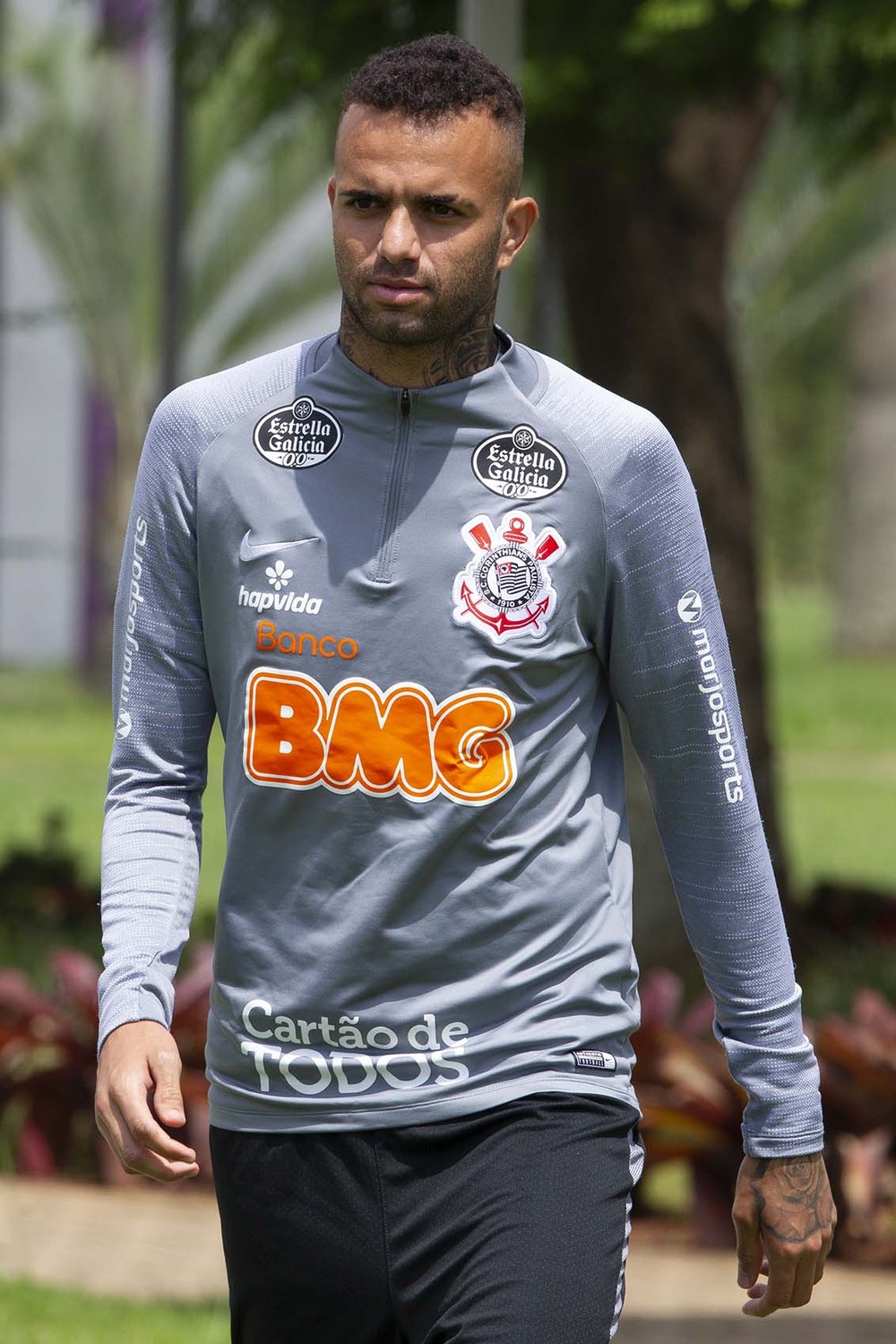 Corinthians ainda não descarta Covid-19, mas quadro gripal de Luan 