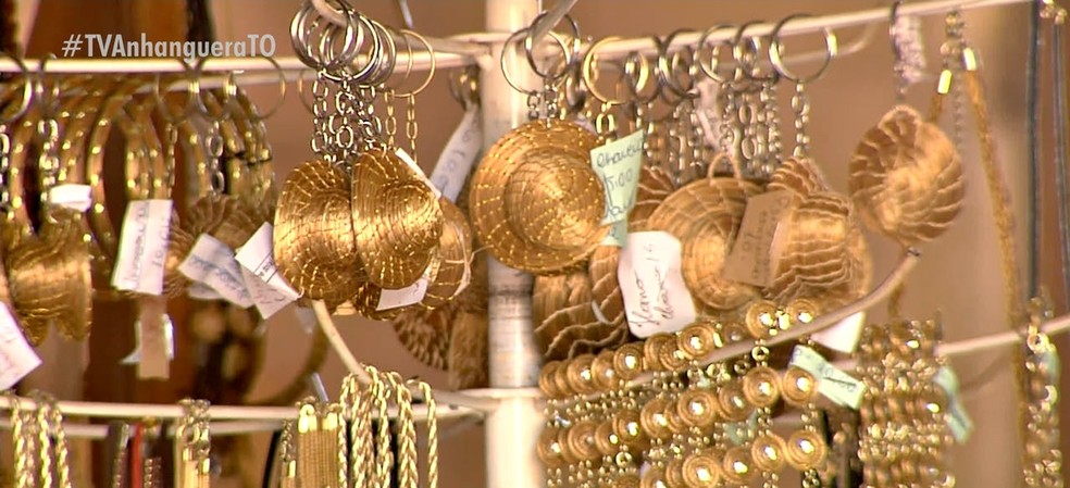 Peças feitas com Capim Dourado fazem sucesso em todo o país — Foto: Reprodução/TV Anhanguera