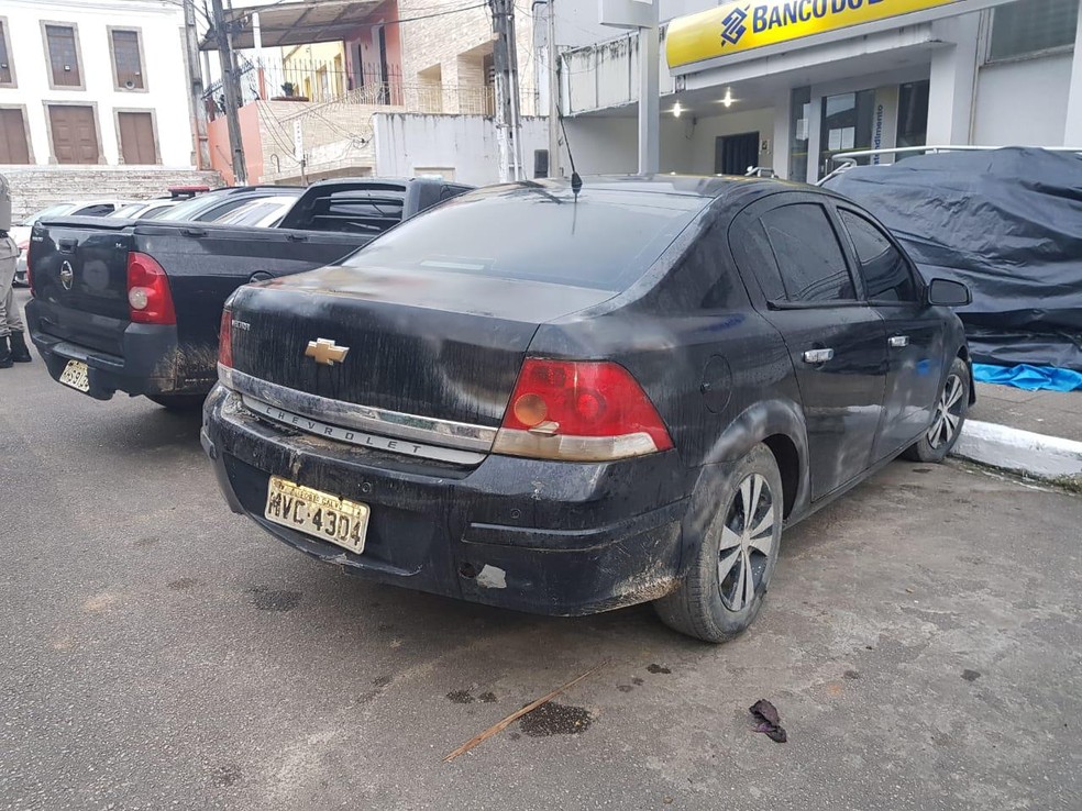 Um carro também foi apreendido durante a operação em Alagoas — Foto: Divulgação/SSP-AL
