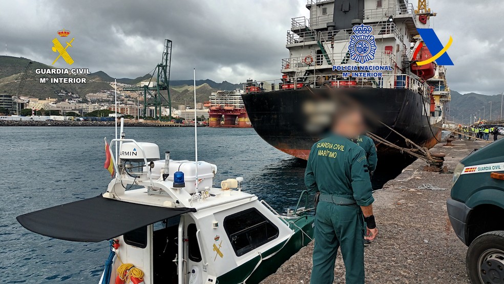 Guarda civil da Espanha apreende navio com 4,5 toneladas de cocaína que saiu do Brasil — Foto: Guardia Civil/Divulgação