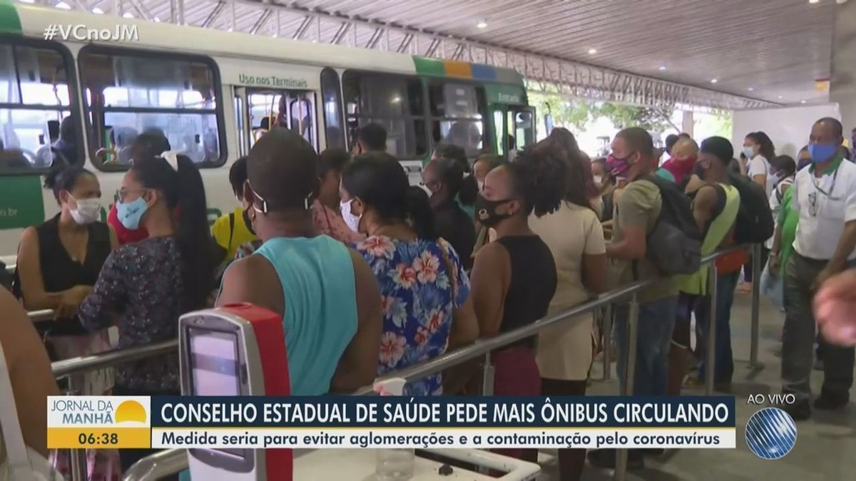 Conselho de Saúde da Bahia aciona MP e pede aumento de frota de ônibus em Salvador para conter avanço da Covid-19