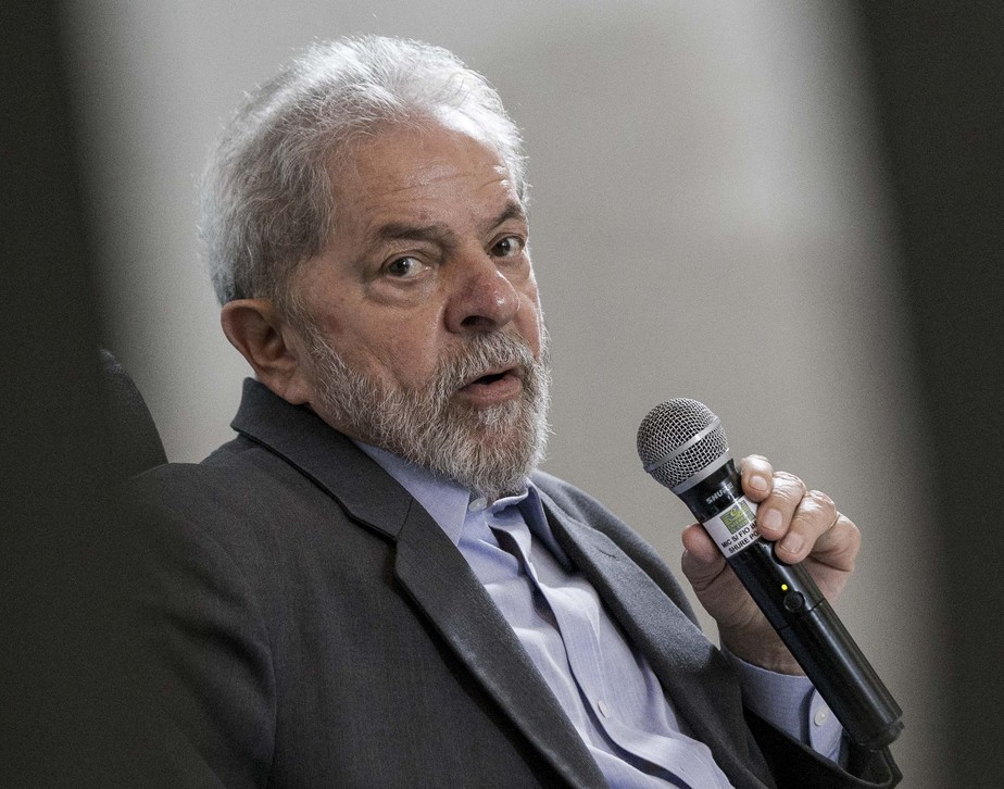 Lula em ato de campanha em São Paulo
