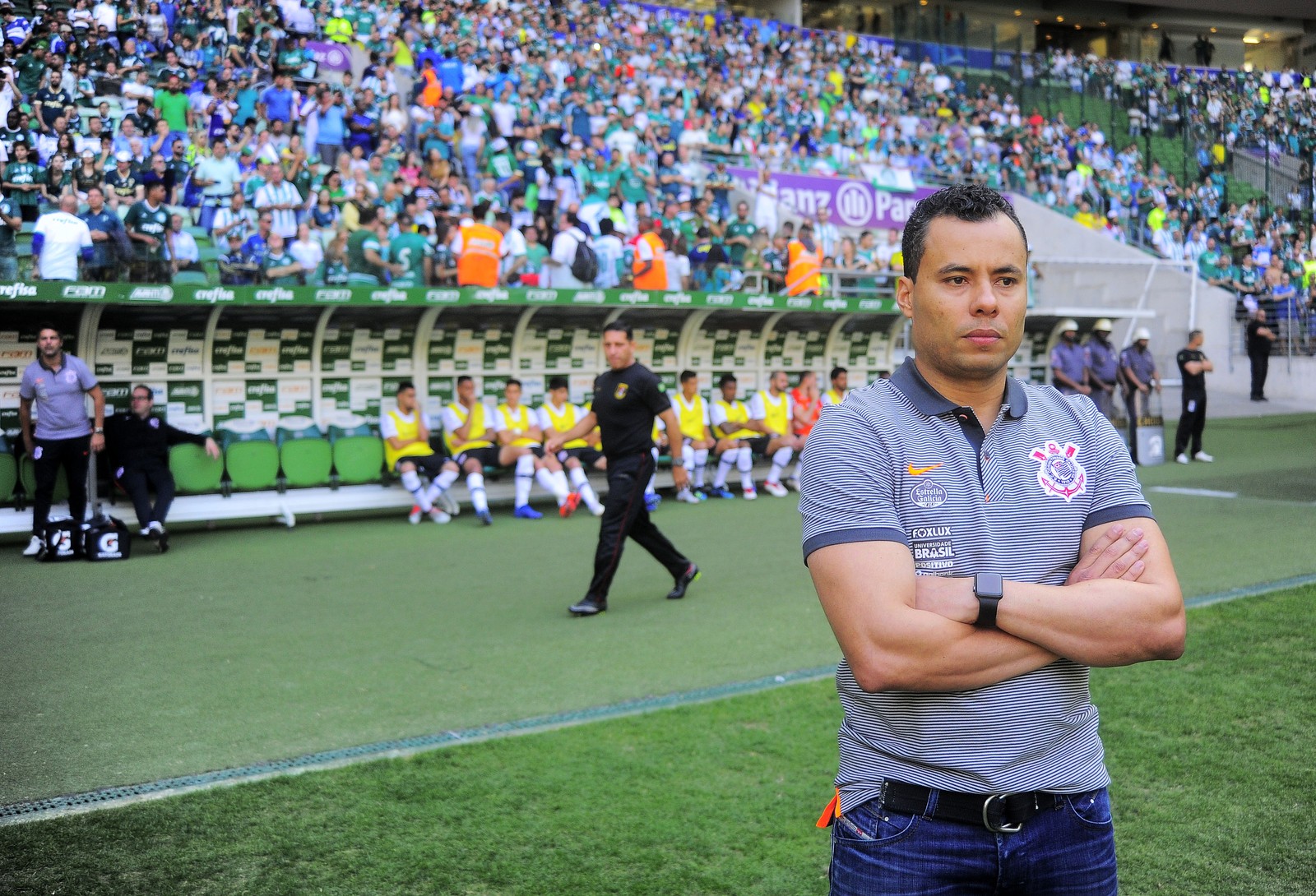 Retrospecto ruim, drible de Berrío e memórias da infância: a relação entre Jair e o Flamengo