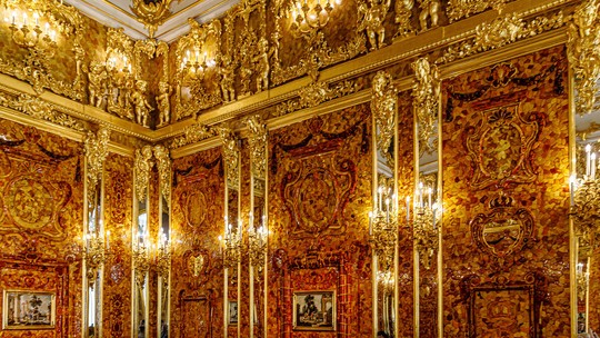 O mistério do Amber Room, quarto encrustado de joias que sumiu durante guerra