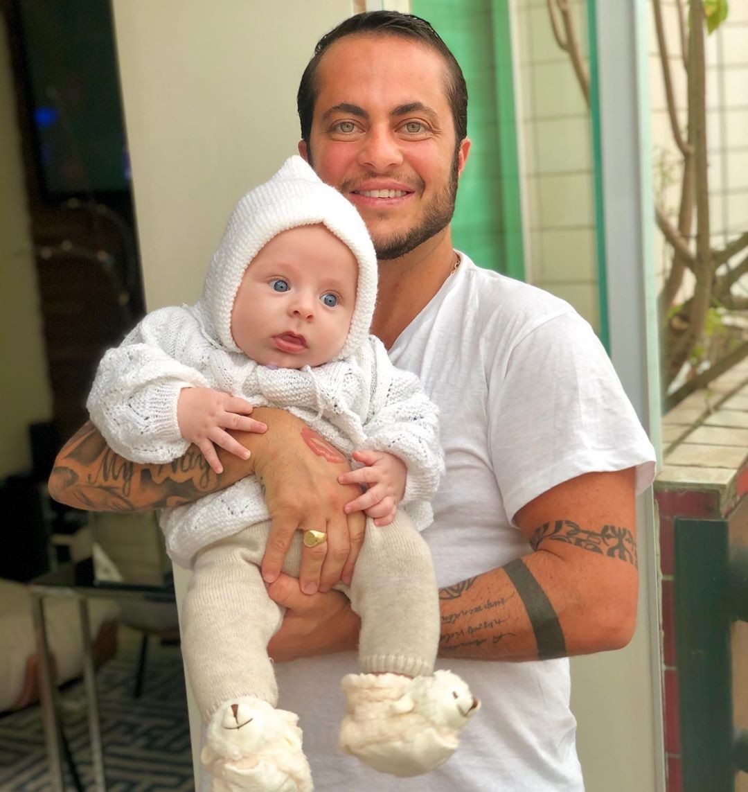 Thammy Miranda com o filho (Foto: Reprodução/Instagram)