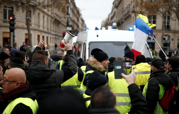 slip Grave Rely on Crise dos 'coletes amarelos': as fases de protesto inédito na França |  Mundo | G1