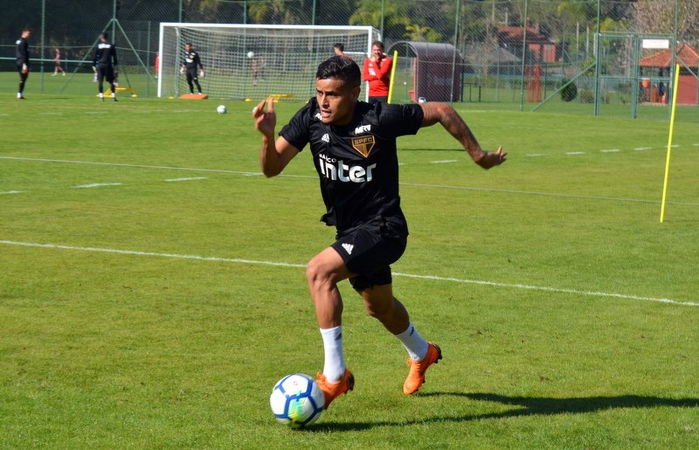 Everton revê Flamengo pela primeira vez após chegar ao São Paulo