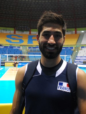 Rafael Redwitz, brasileiro que joga na seleção francesa de vôlei (Foto: Marcos Guerra)
