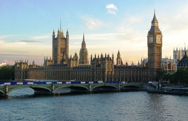 Big Ben, um dos pontos turísticos mais famosos de Londres (Foto: Mgimelfarb/Wikimedia Commons)