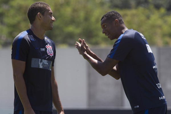 Veja como a defesa do Corinthians tentará impedir punição pesada a Jô no STJD