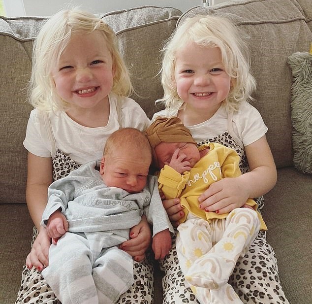 Natalie teve as gêmeas Olivia e Ivy e os gêmeos Cody e Hazel em um intervalo de 3 anos (Foto: Reprodução Instagram)