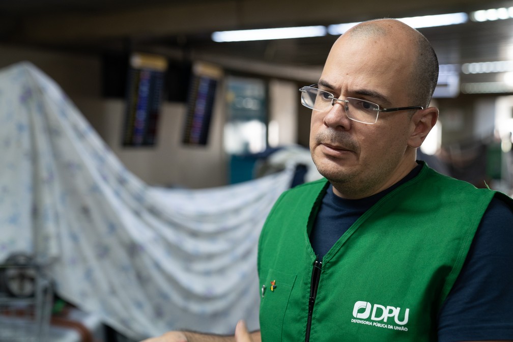 Coordenador de Migrações e Refúgio da Defensoria Pública da União em SP, João Chaves — Foto: Fábio Tito/g1