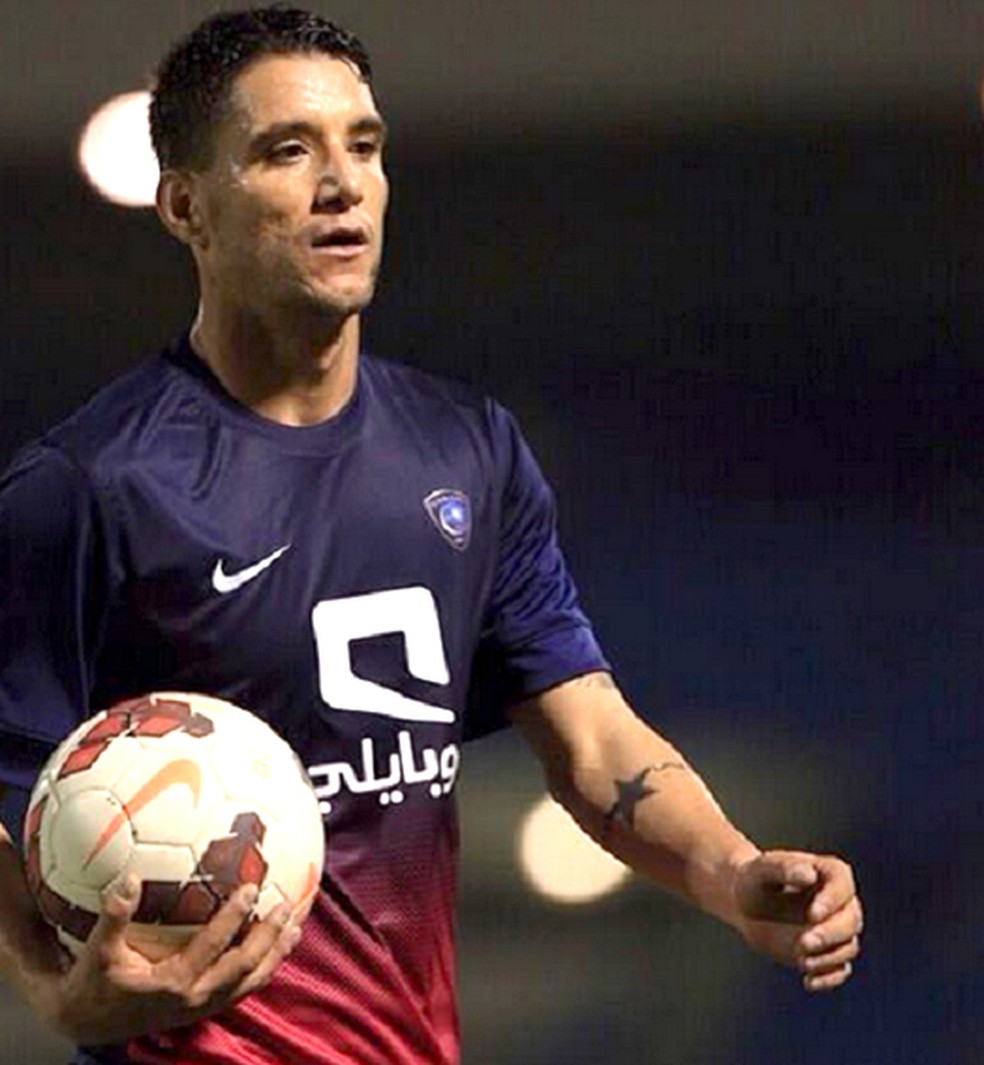 Thiago Neves já defendeu o clube árabe (Foto: Reprodução / Twitter)