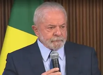 Lula acelera acertos no 2º escalão e inclui legendas de fora