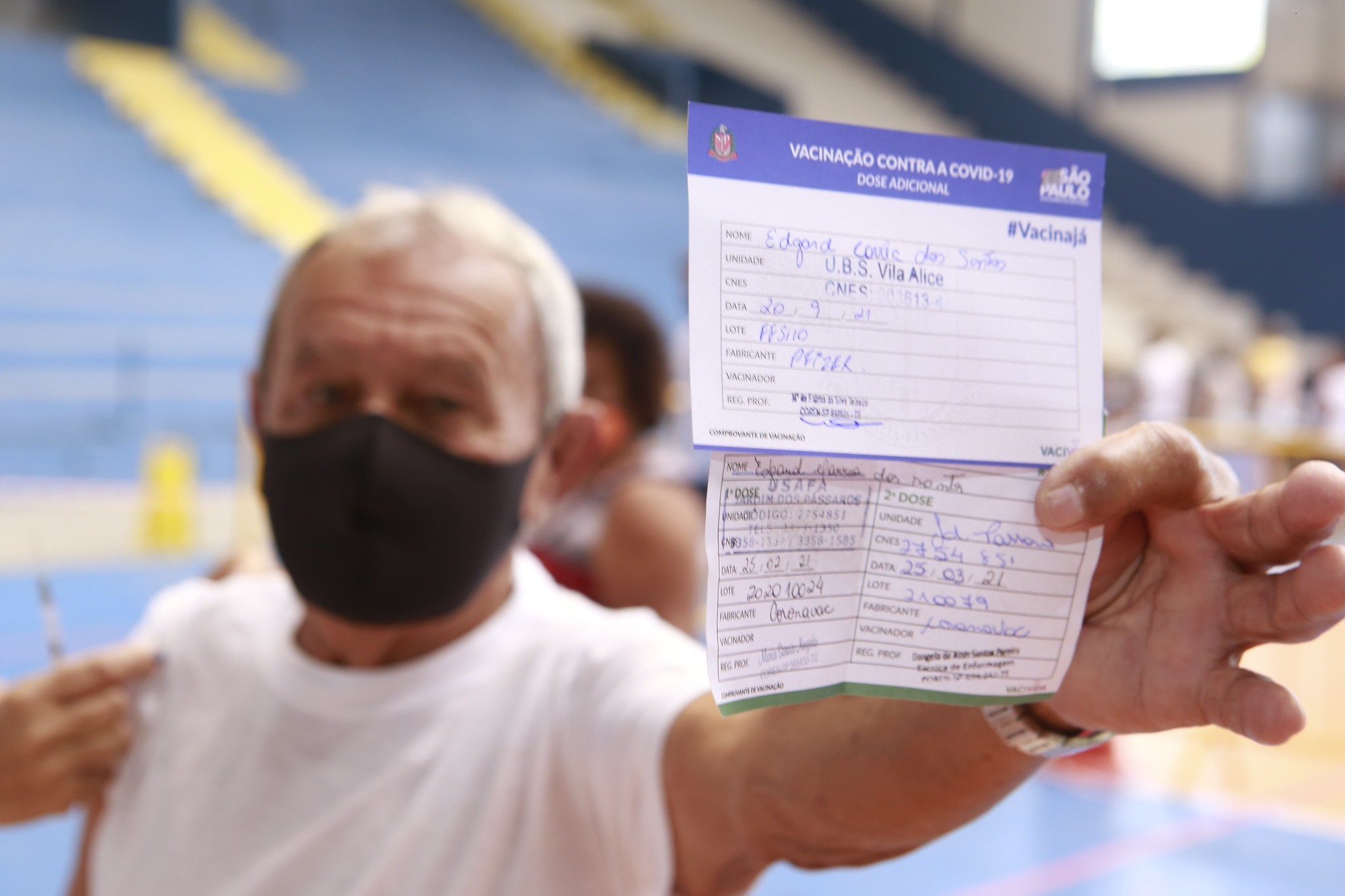 Ministério da Saúde recomenda aplicação da 4ª dose em idosos acima de 80 anos
