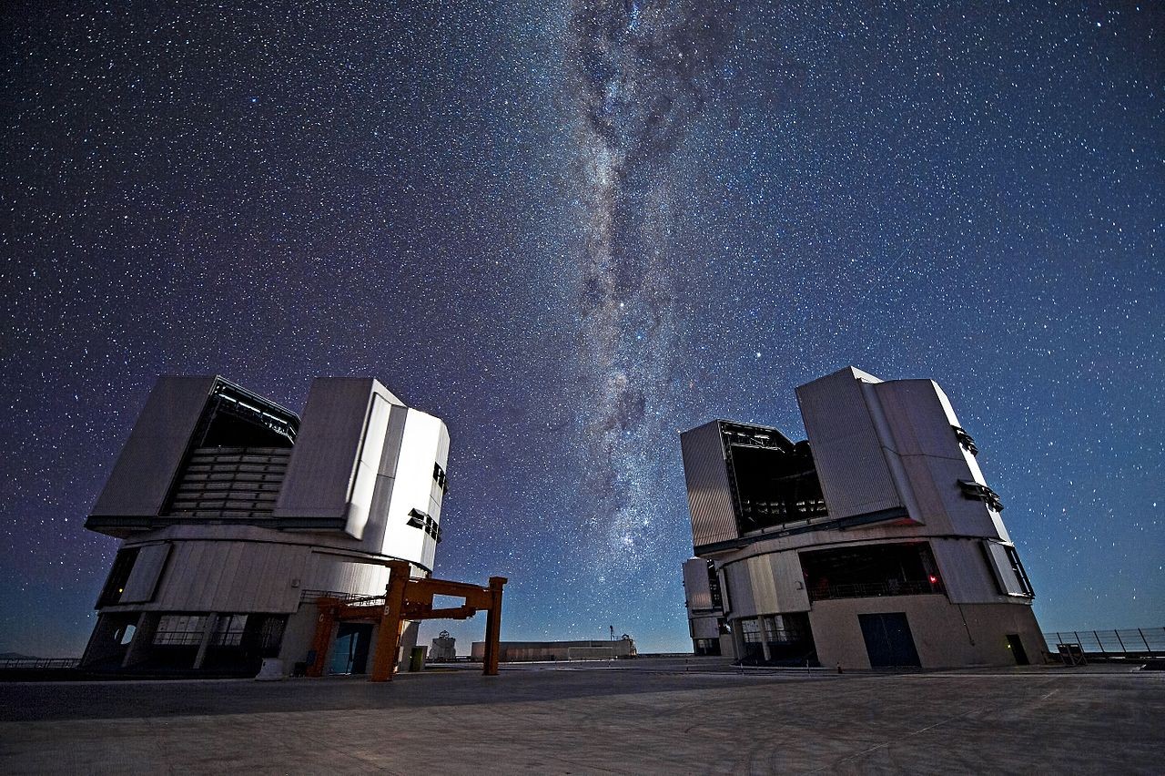 O Very Large Telescopes (VLT), no Chile,é um conjunto de quatro telescópios de 8,2 metros de diâmetro (Foto: ESO/José Francisco Salgado (josefrancisco.org))