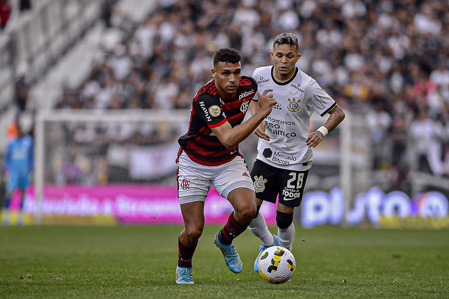 Flamengo enfrentará o Corinthians novamente em agosto, pelas quartas de final da Libertadores