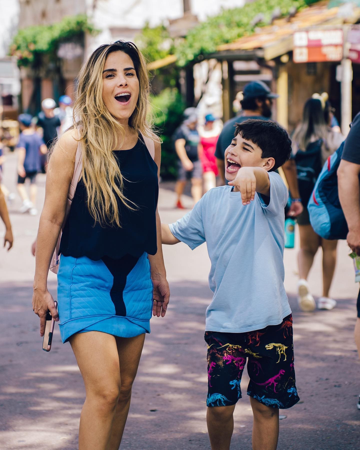 Wanessa Camargo abre álbum de viagem com os filhos em parque de diversão (Foto: Reprodução / Instagram)