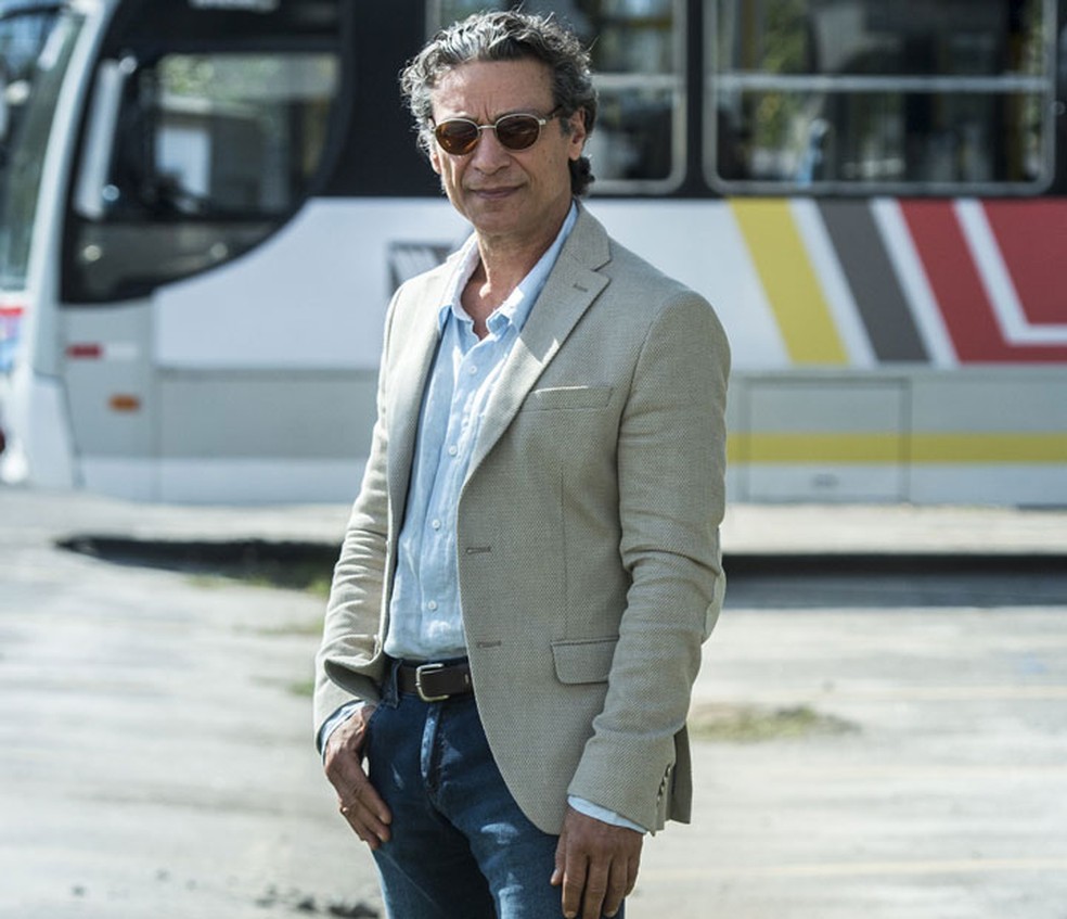 Luiz Carlos Vasconcelos é Miroel Matheus, principal rival dos Ramirez e pai de Amadeu (Marcos Palmeira) — Foto: Globo/Estevam Avellar