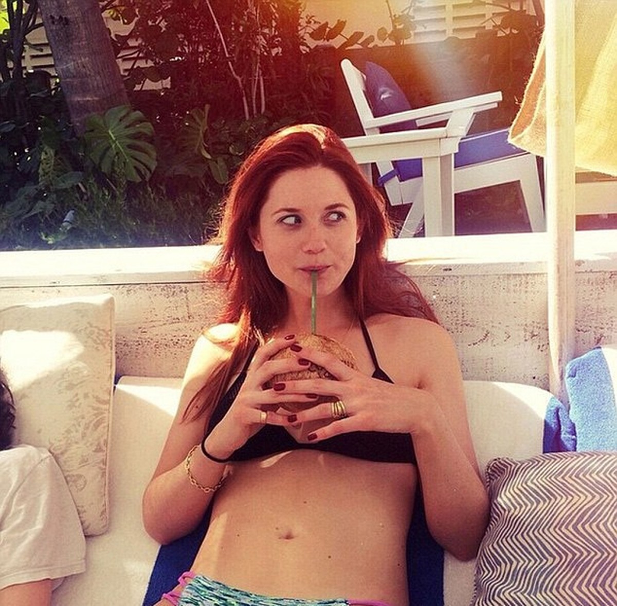 Bonnie Wright Nude