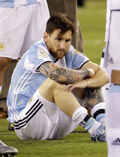 Messi Argentina x Chile (Foto: AP)