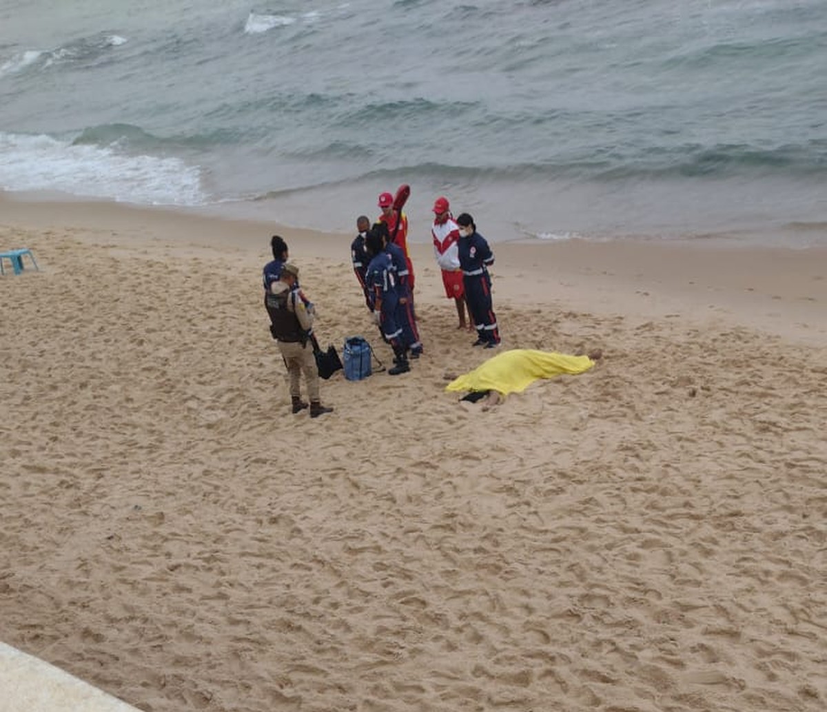 Corpo Com Sinais De Afogamento é Encontrado Na Praia Do Porto Da Barra Na Tarde Deste Domingo 9608