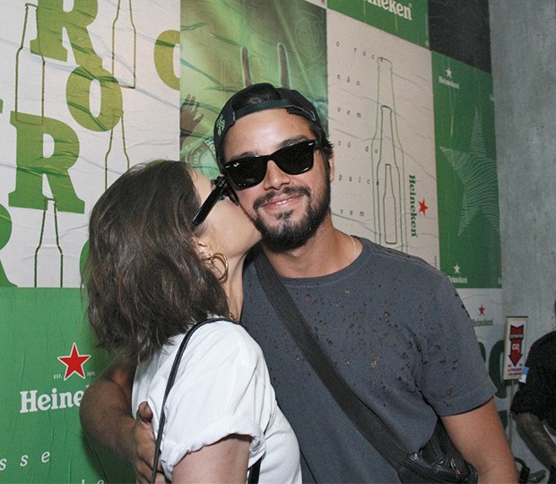 Rodrigo Simas e Agatha Moreira (Foto: Wallace Barbosa/AgNews)