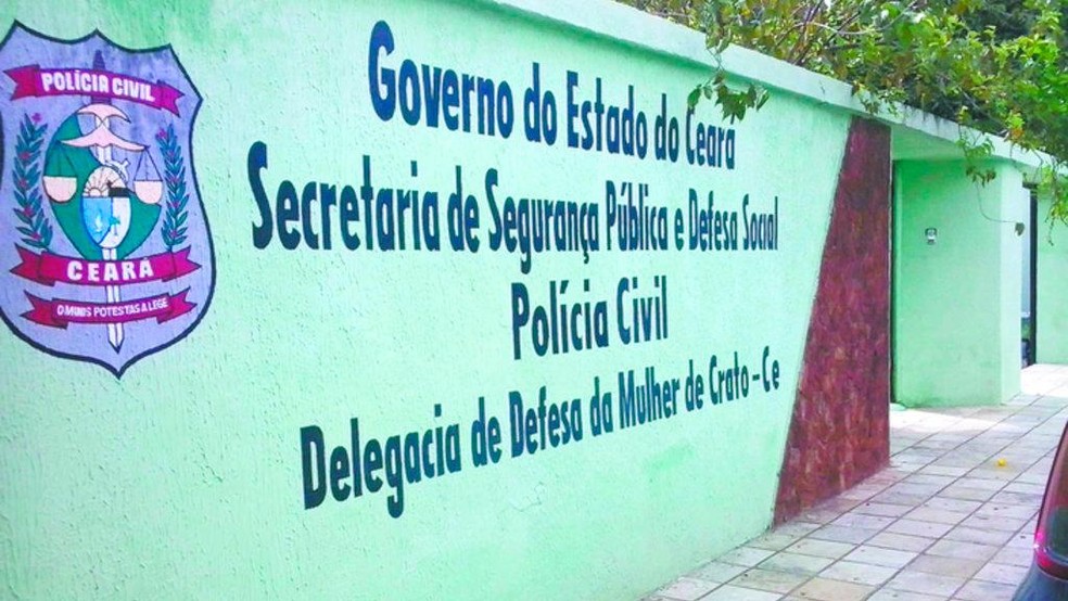 As vítimas fizeram denúncias na Delegacia de Defesa da Mulher do Crato, no Cariri. — Foto: Roberto Crispim/SVM