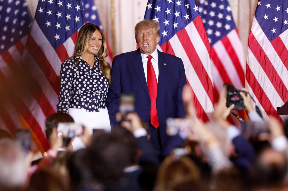 Trump anuncia sua pré-candidatura ao lado de Melania — Foto: Octavio Jones/Reuters