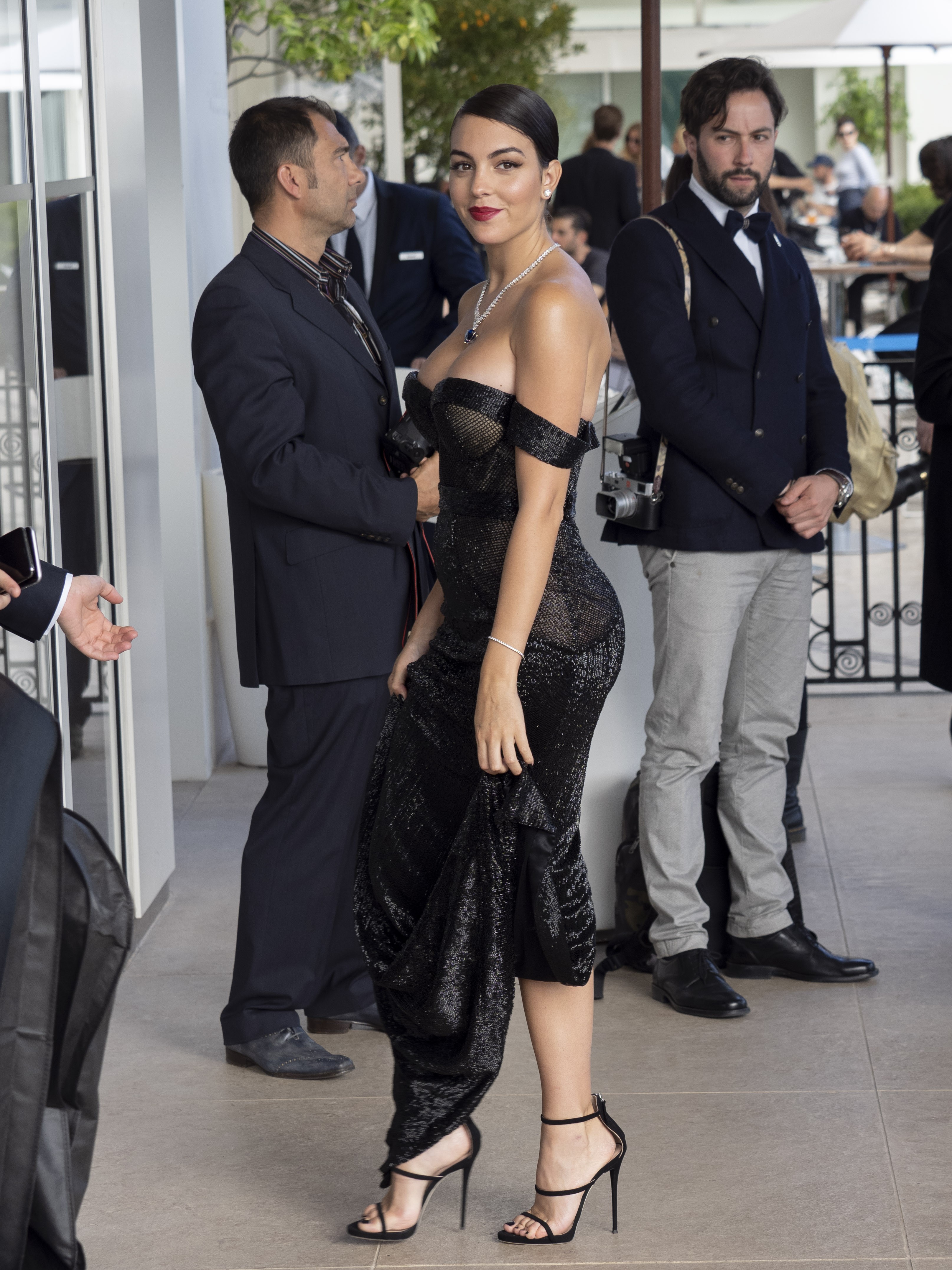 A modelo argentina Georgina Rodríguez, namorada do jogador de futebol Cristiano Ronaldo, durante a passagem dela pelo Festival de Cannes (Foto: Getty Images)