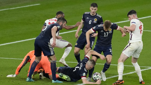 Inglaterra 0 x 0 Escócia  Eurocopa: melhores momentos