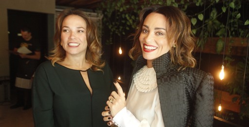 A diretora de redação Marina Caruso e a atriz e roteirista Suzana Pires (foto: Charles Naseh)