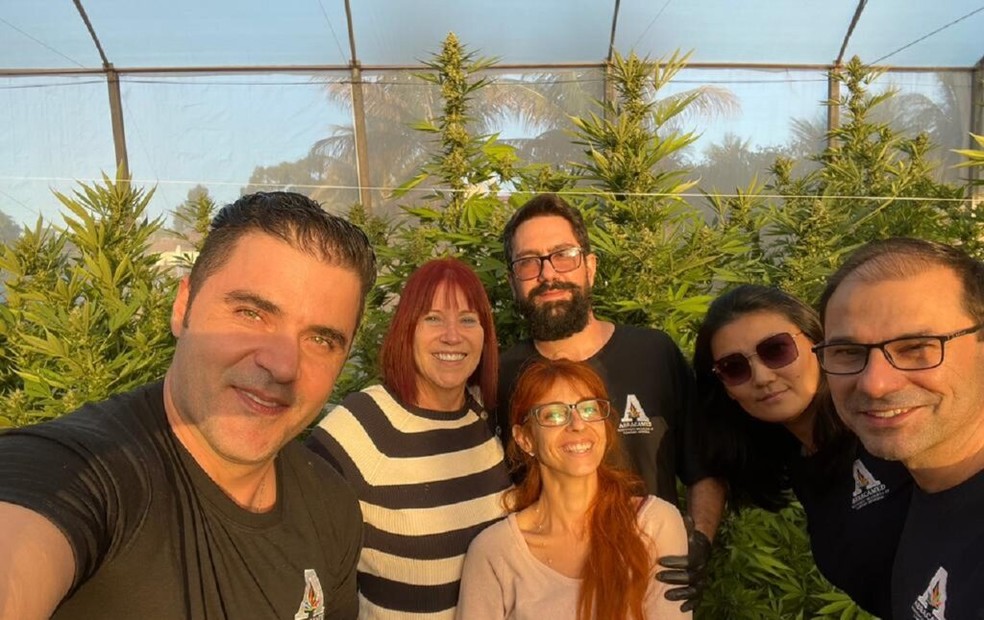 Associação promove ações para democratizar acesso à informação e romper preconceitos — Foto: Abracamed/Divulgação