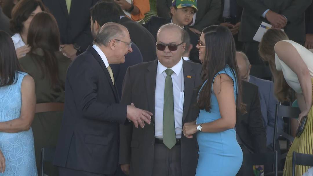 Vice-presidente Geraldo Alckmin e governador Ibaneis Rocha, no desfile de 7 de Setembro
