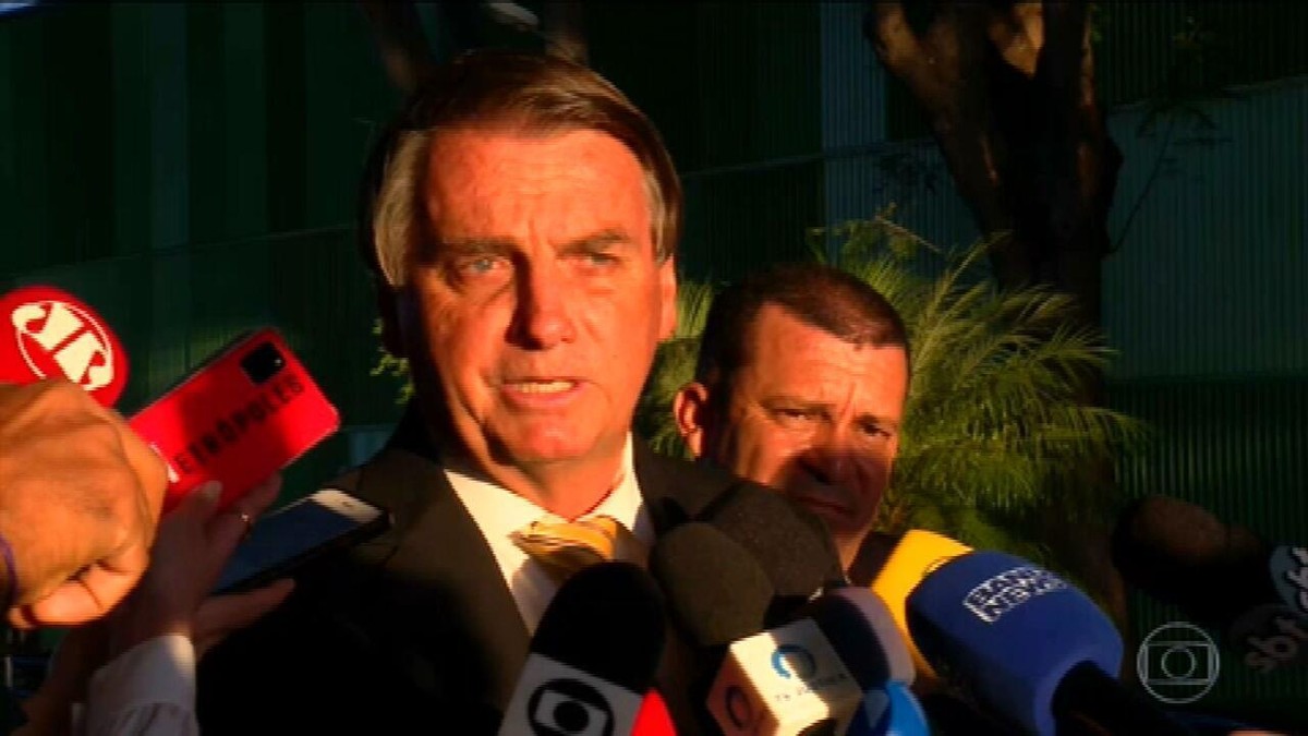 Bolsonaro e Fux se encontram após semana de alta tensão política - Vimarsana News